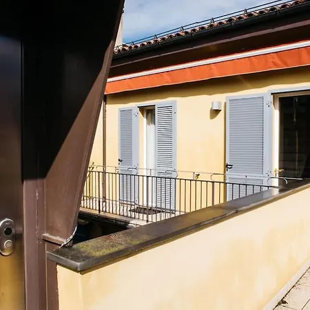Apartment Elegant With Private Lift *