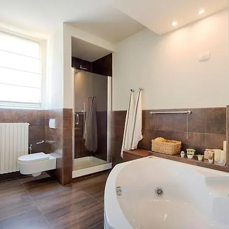 Apartment Elegant With Private Lift